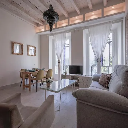 Apartment Julio Cesar Gran De Lujo En El Centro De Seville